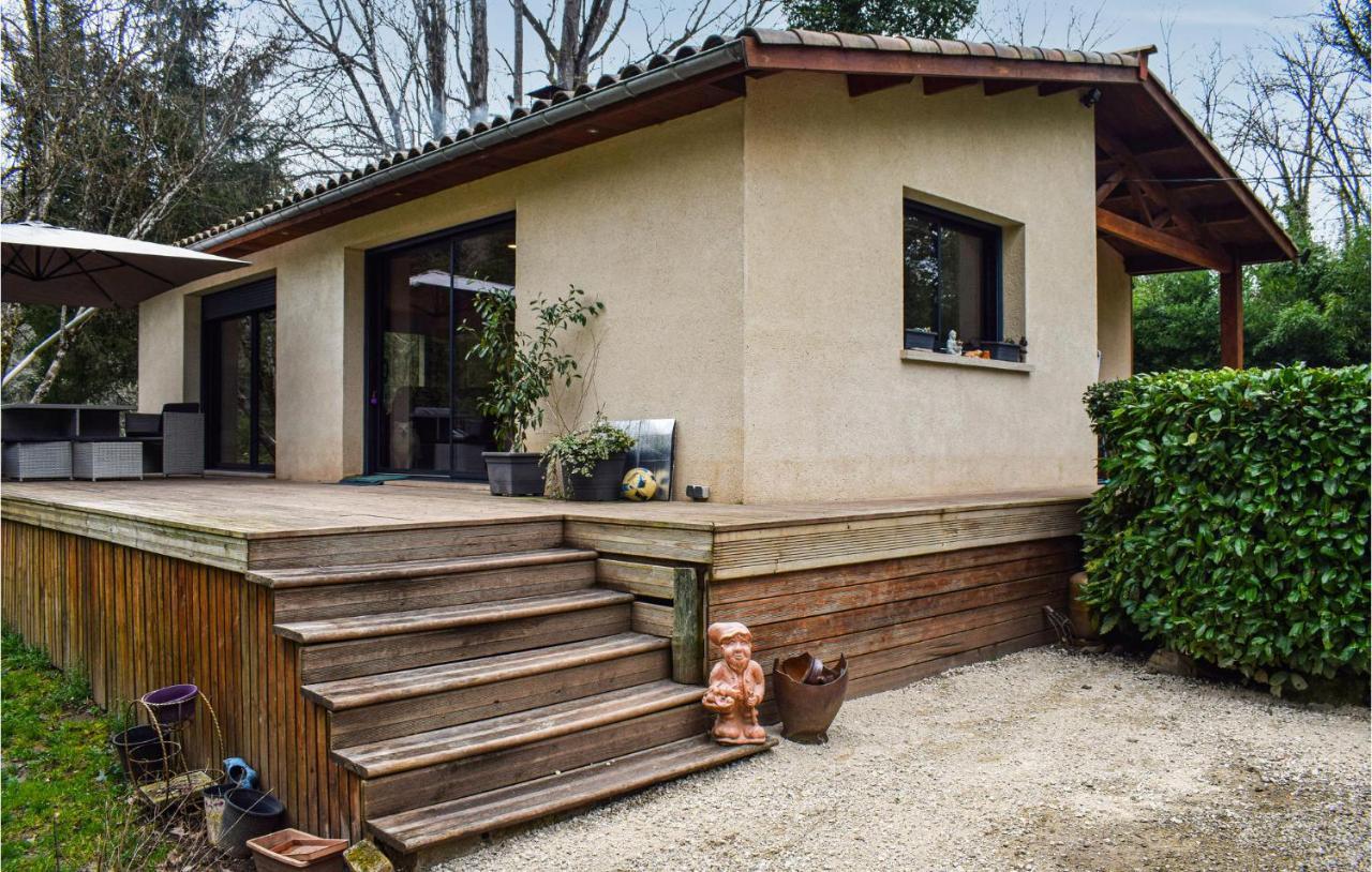 Beautiful Home In Pradines With Kitchen Zewnętrze zdjęcie